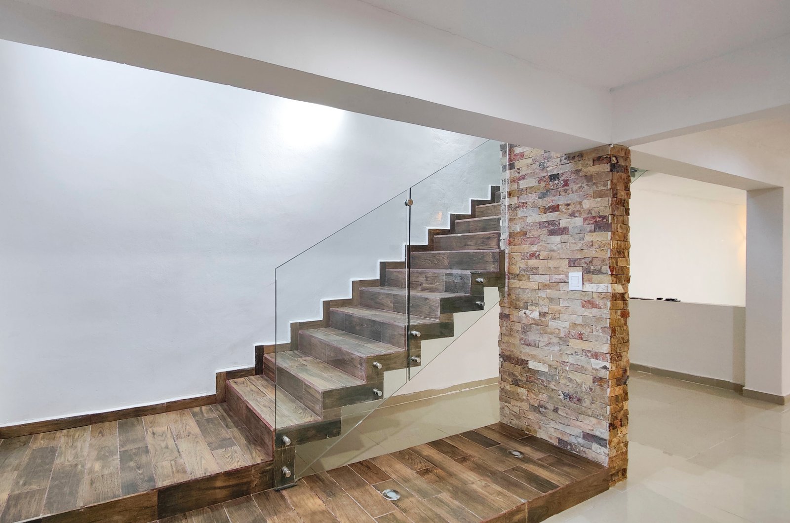 1242-47757-Casa-en-renta-en-Montecristo-Mérida-con-cuatro-habitaciones-alberca-y-paneles_(48).jpg