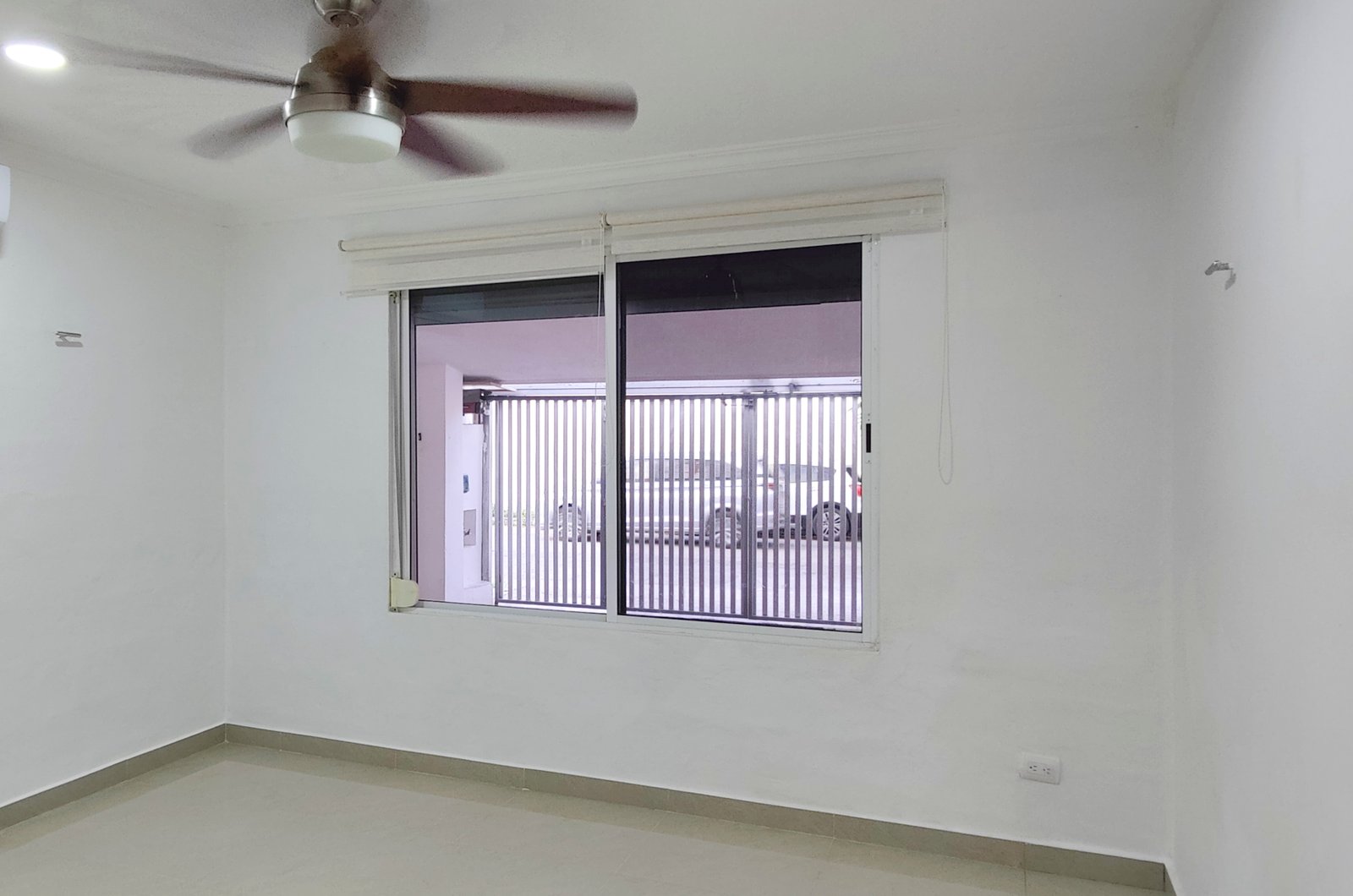 1242-47760-Casa-en-renta-en-Montecristo-Mérida-con-cuatro-habitaciones-alberca-y-paneles_(50).jpg