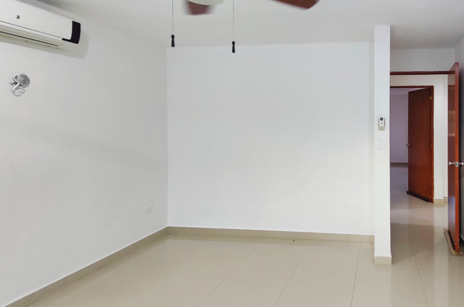 1242-47789-Casa-en-renta-en-Montecristo-Mérida-con-cuatro-habitaciones-alberca-y-paneles_(80).jpg