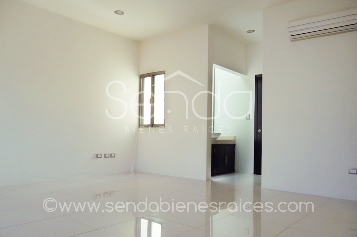 1259-35696-859-22651-21GM-18-casa-en-renta-en-san-ramon-norte-en-merida-yucatan_(8).jpg