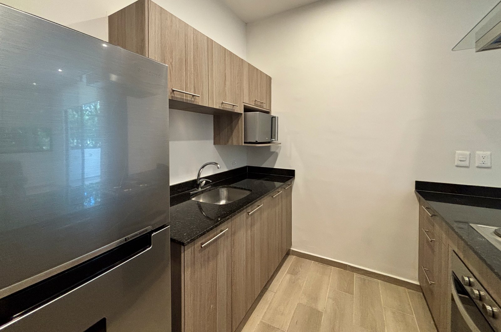 1329-50448-Departamento-en-renta-en-EL-SABINO-TEMOZON-NORTE-Equipado-y-Amueblado-103_(18).jpg