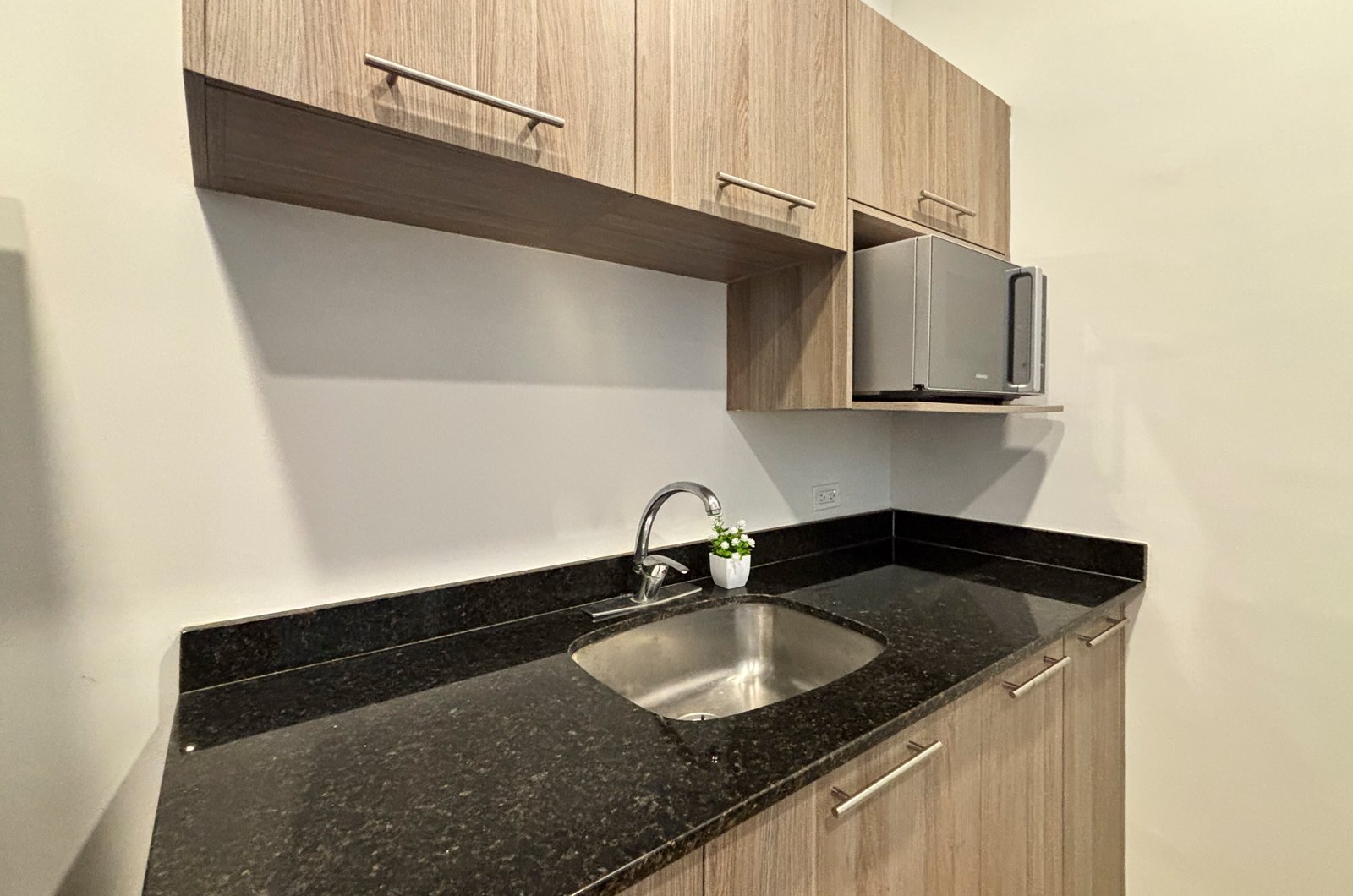 1329-50449-Departamento-en-renta-en-EL-SABINO-TEMOZON-NORTE-Equipado-y-Amueblado-103_(19).jpg