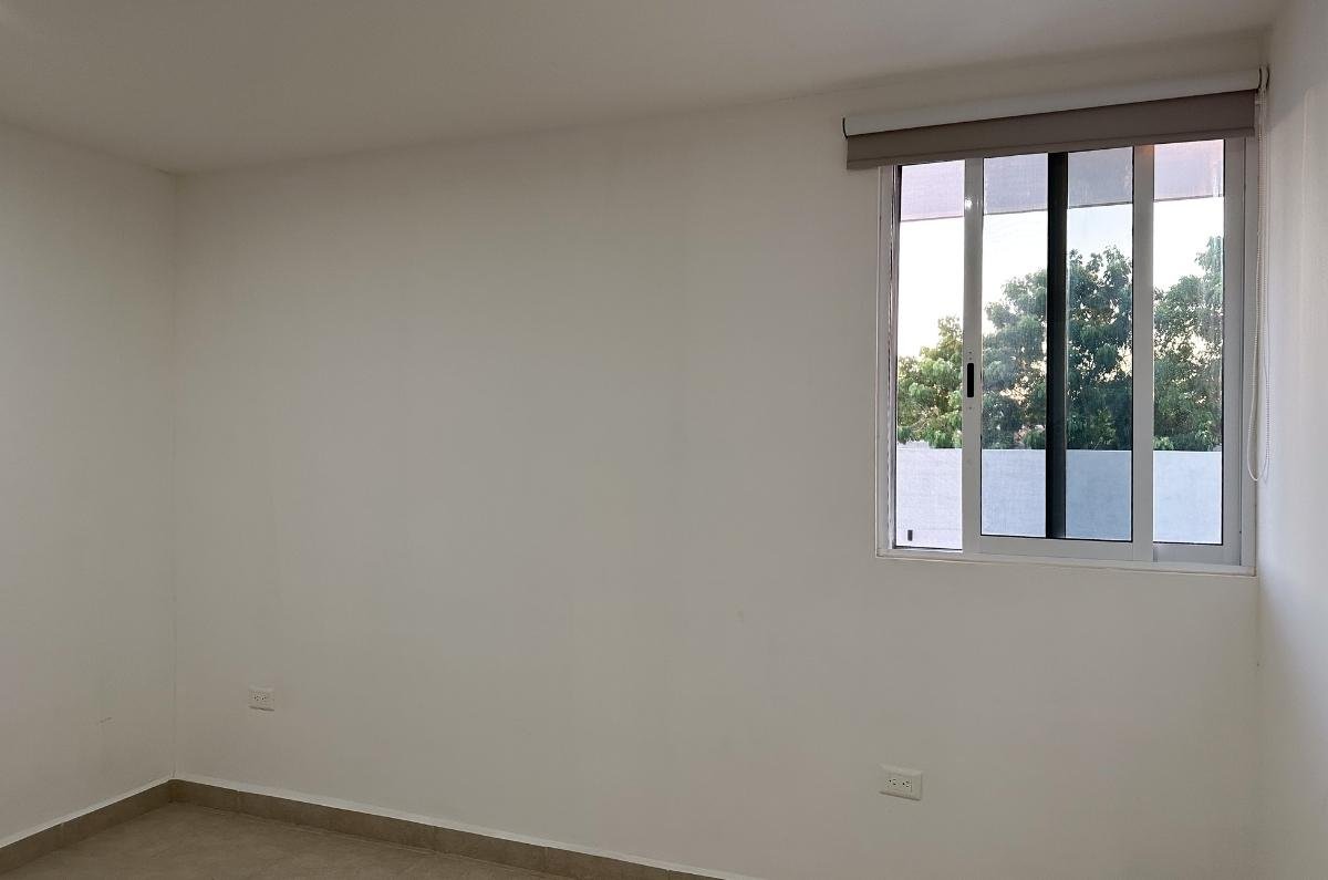 1430-40652-Departamento-en-renta-de-2-habitaciones-sobre-la-Avenida-Yucatan-en-norte-Merida-10.jpg