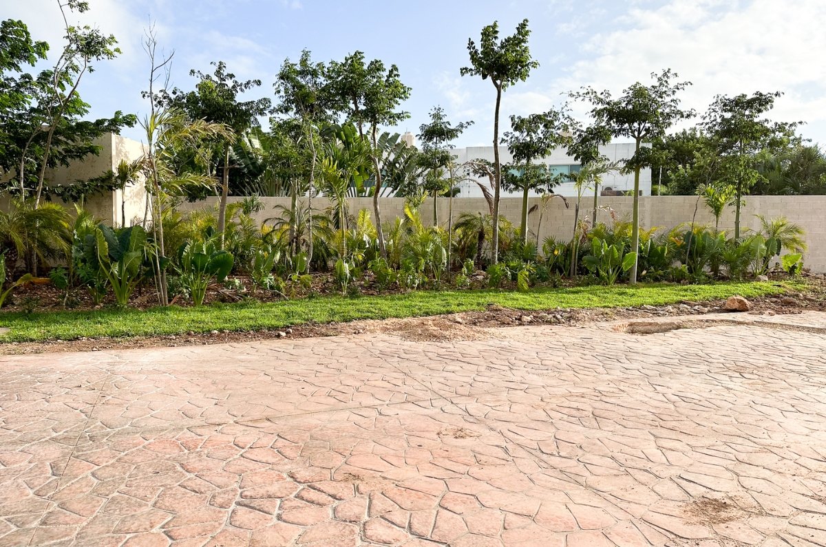 1438-40898-Terreno-residencial-en-privada-en-venta-con-amenidades-en-Cholul-Merida-10.jpg