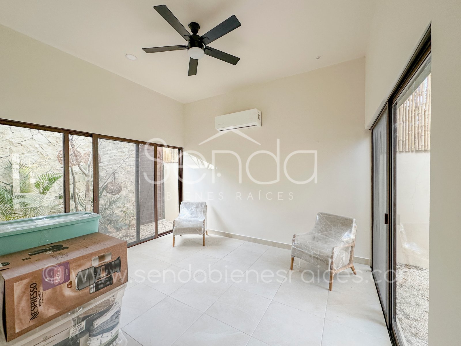 1468-47703--Casa-Tiki-Tiki-en-venta-de-una-planta-en-Cholul-Mérida-3-habitaciones-y-alberca_(63).jpg