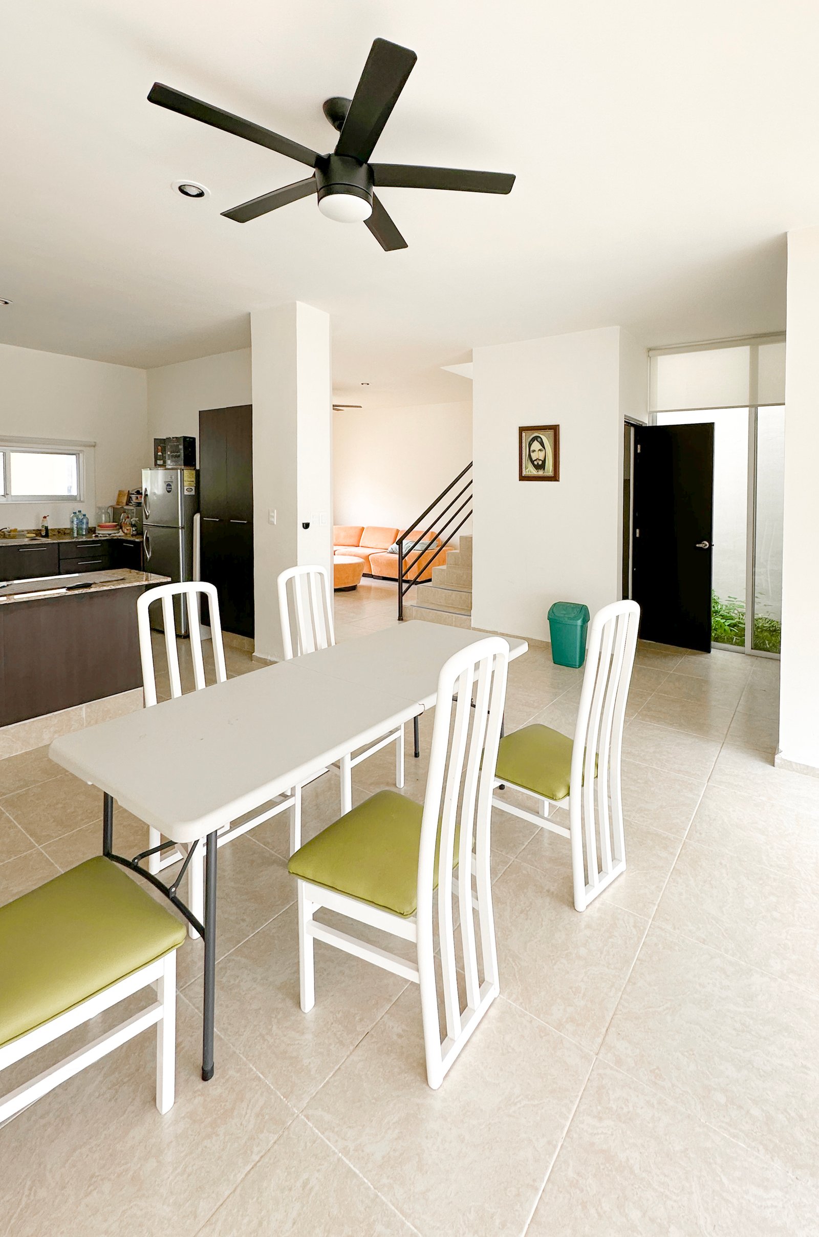 1596-44962-Casa-en-Renta-3-Habitaciones-con-Amplío-Jardín_en_Conkal-al-Norte-de-merida_(2).jpg