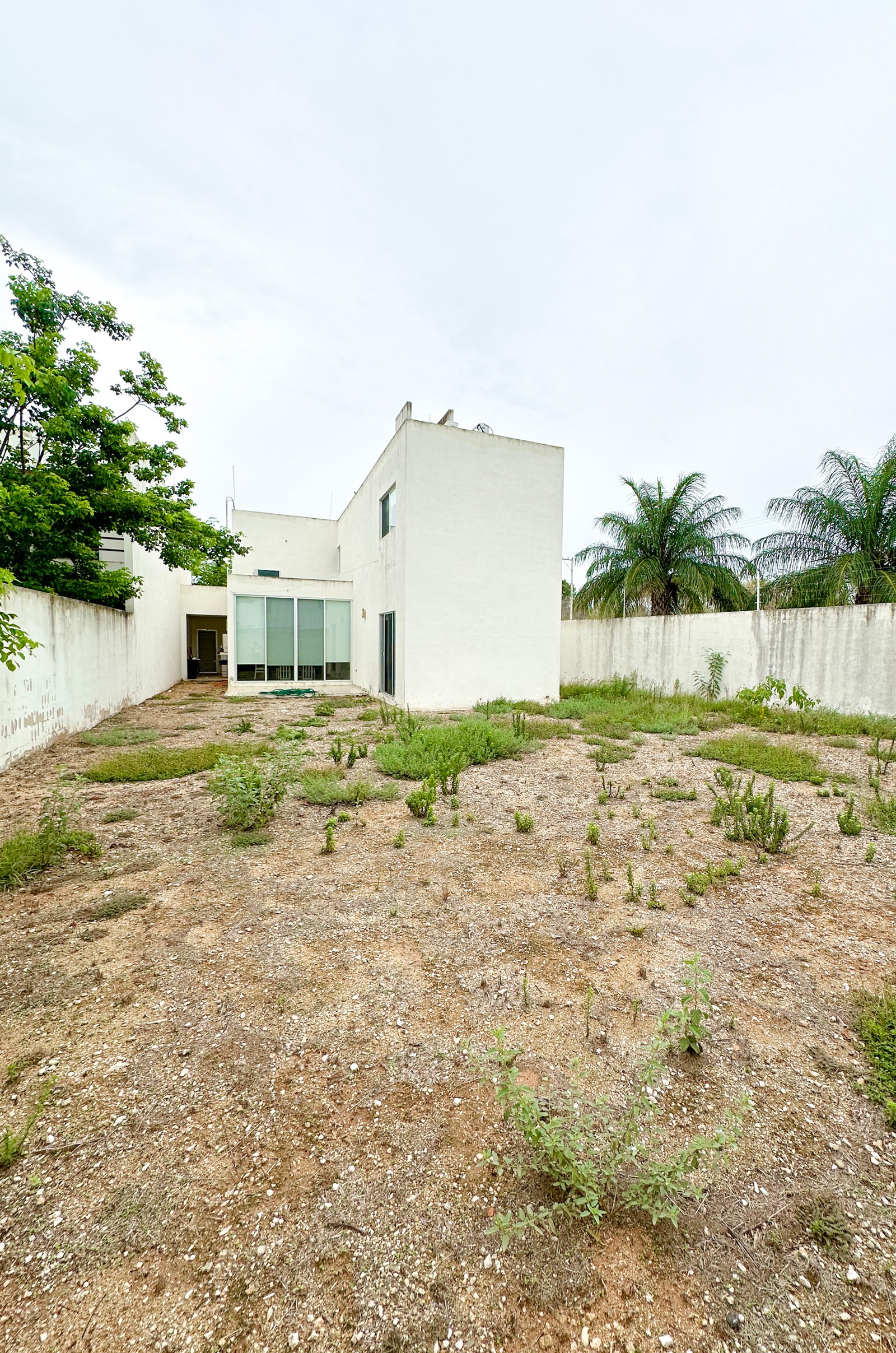 1596-44988-Casa-en-Renta-3-Habitaciones-con-Amplío-Jardín_en_Conkal-al-Norte-de-merida_(9).jpg