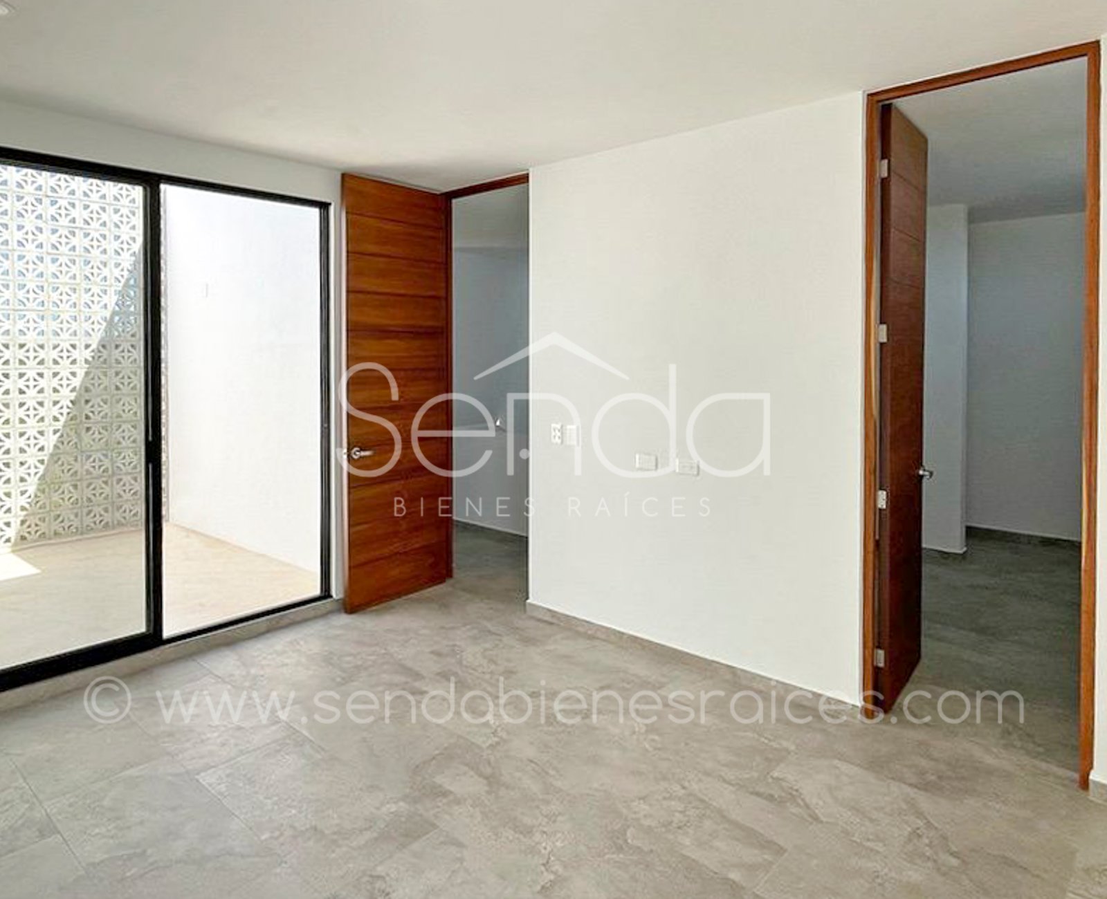 1657-46051-_Casa-en-Venta-en-Dzitya-Merida-de-3-Recamaras-con-bano-completo-alberca_(13).jpg
