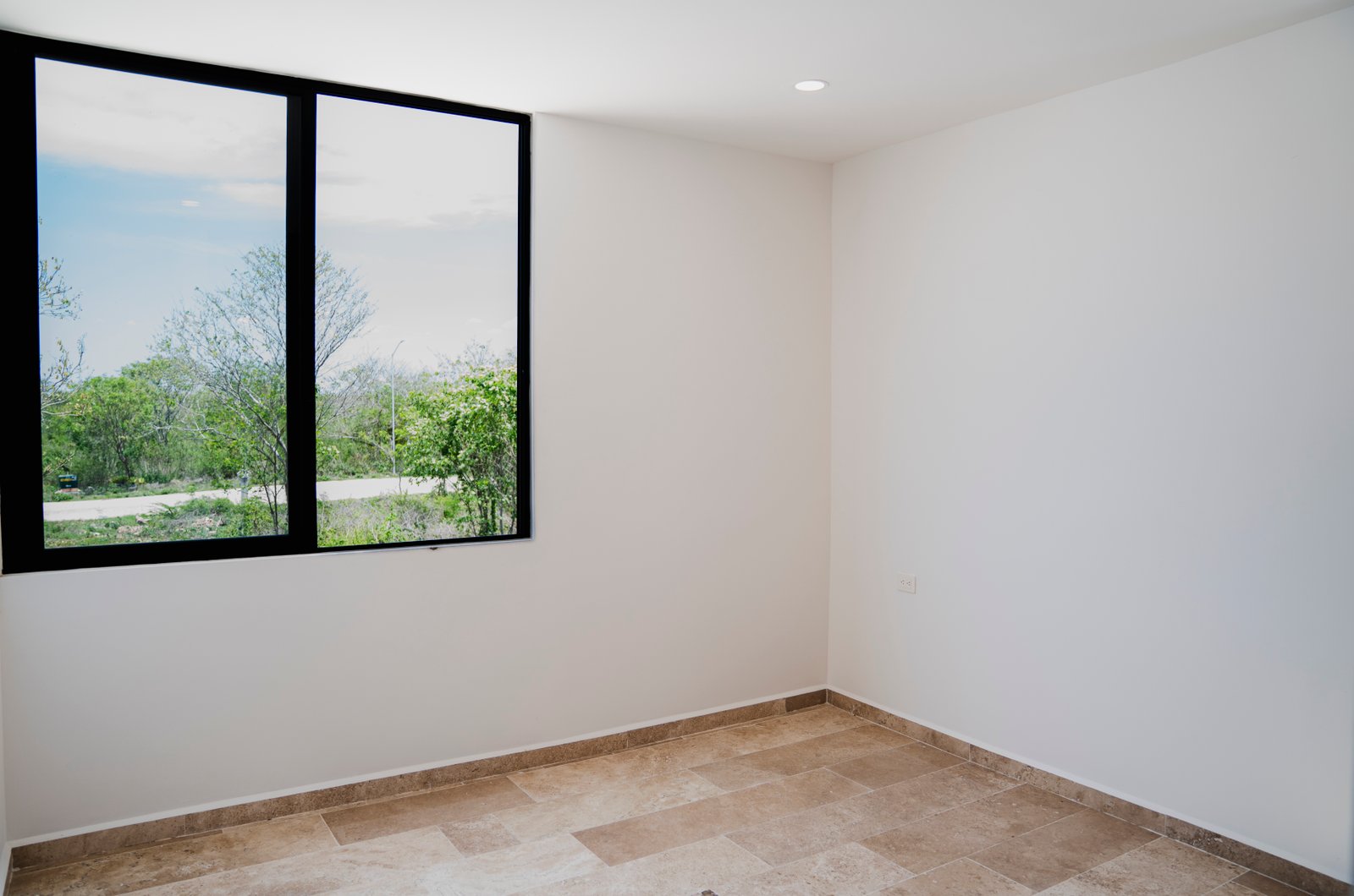 1902-52975-Casa-Alaia-en-Venta-dentro-privada-zona-conkal-Merida-con-tres-recamaras_(10).jpg