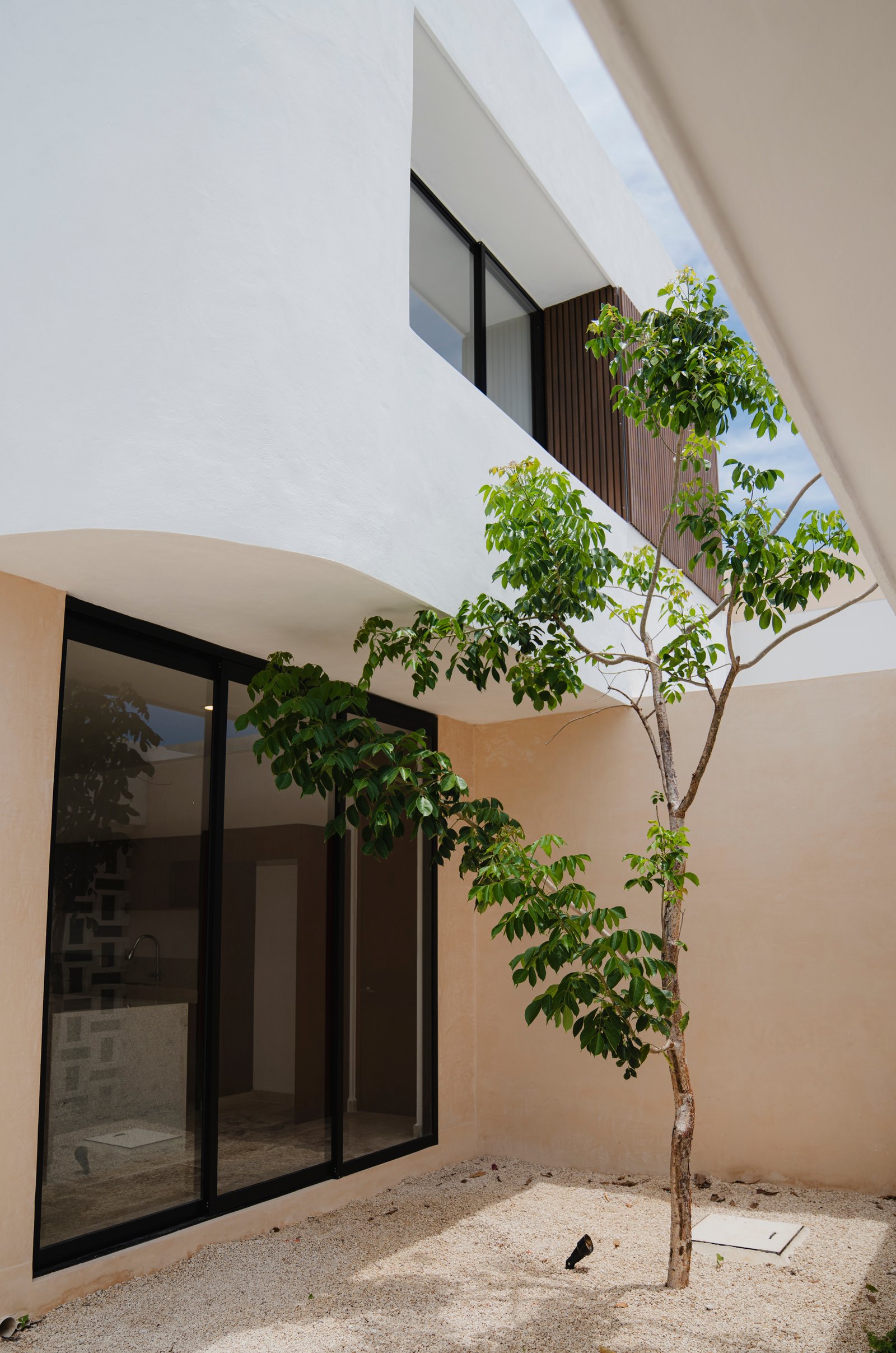 1902-52987-Casa-Alaia-en-Venta-dentro-privada-zona-conkal-Merida-con-tres-recamaras_(22).jpg
