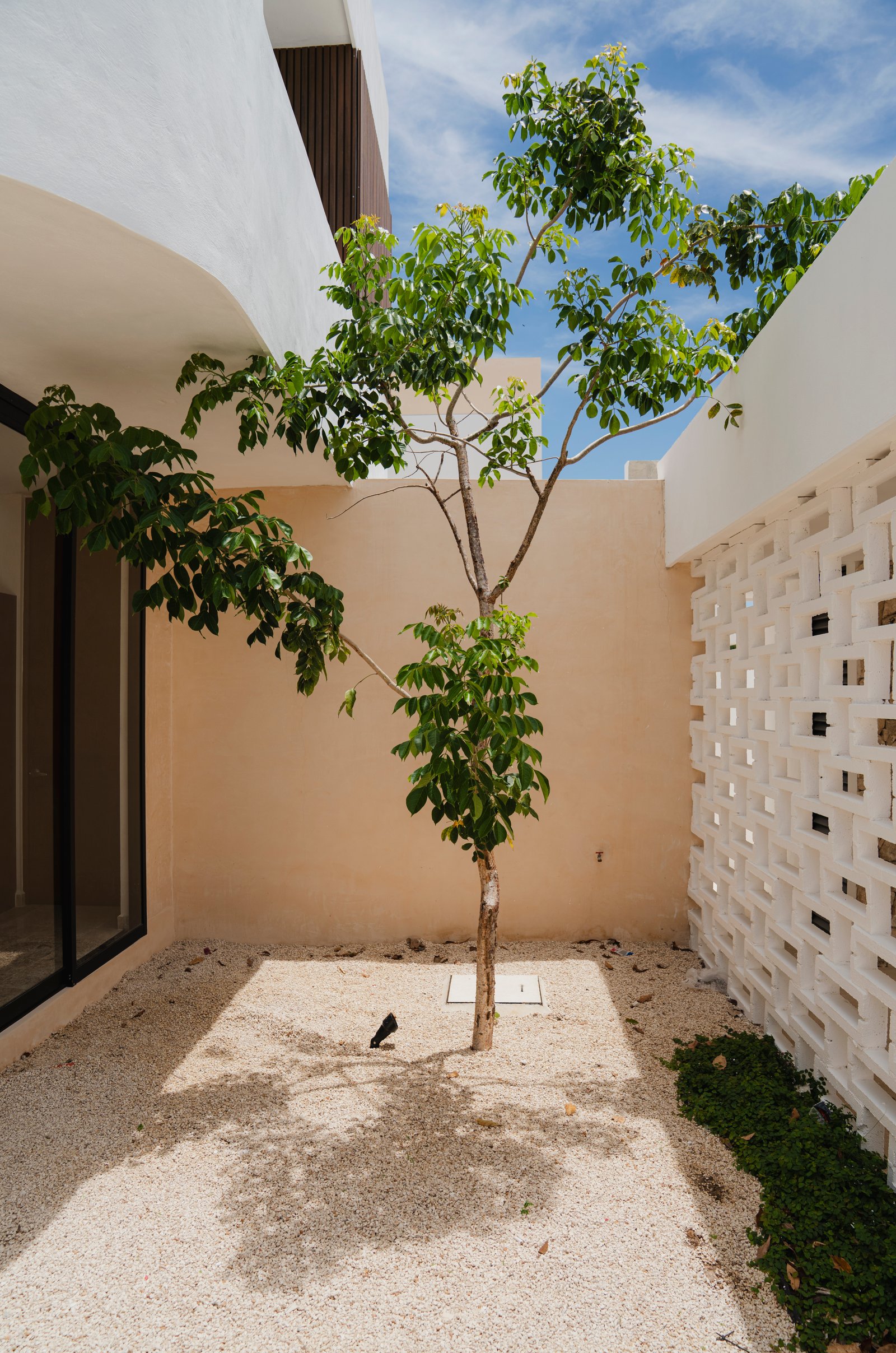 1902-52992-Casa-Alaia-en-Venta-dentro-privada-zona-conkal-Merida-con-tres-recamaras_(27).jpg