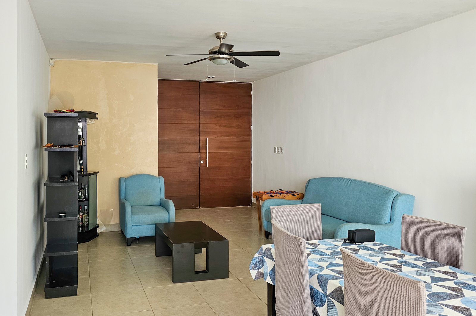 1936-53036-Casa-en-Venta-en-Real-Montejo-Merida-con-cochera-techada-3-recamaras-y-alberca_(6).jpg