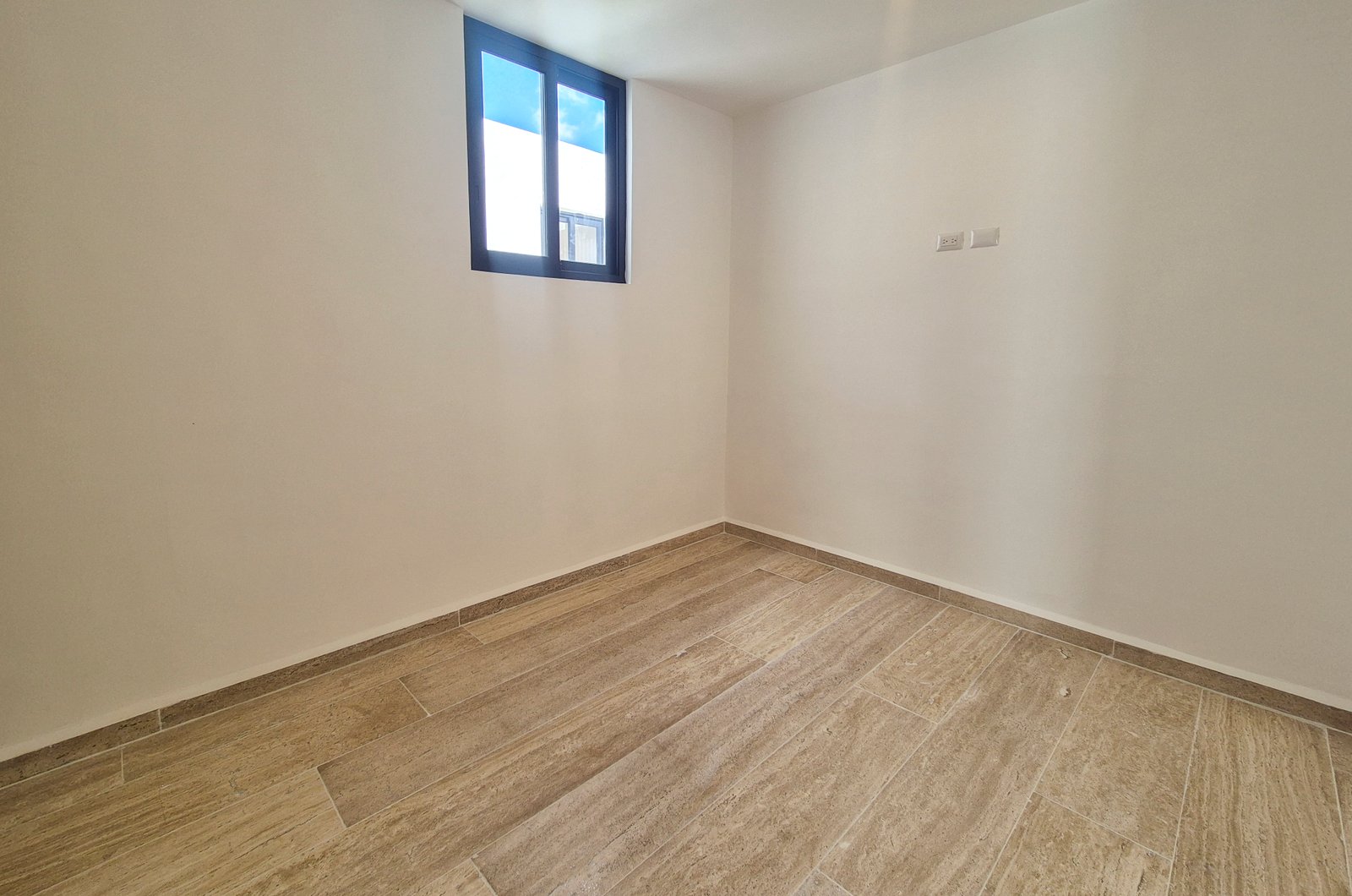 1941-52900-Casa-en-Venta-en-privada-ubicada-en-xcanatun-con-4-habitaciones-y-alberca_(15).jpg