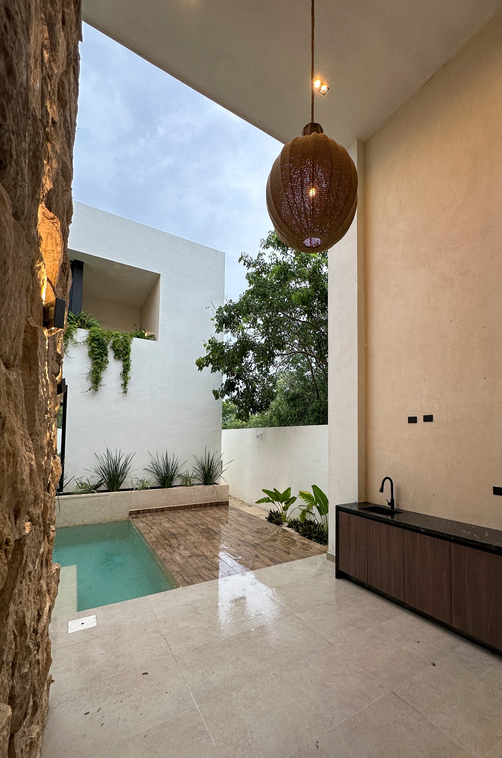 1992-53785-_Casa-en-Venta-en-ENTRETAT-Merida-Yucatan_-3-Recamaras-300-m²-de-Construccion_(5).jpg