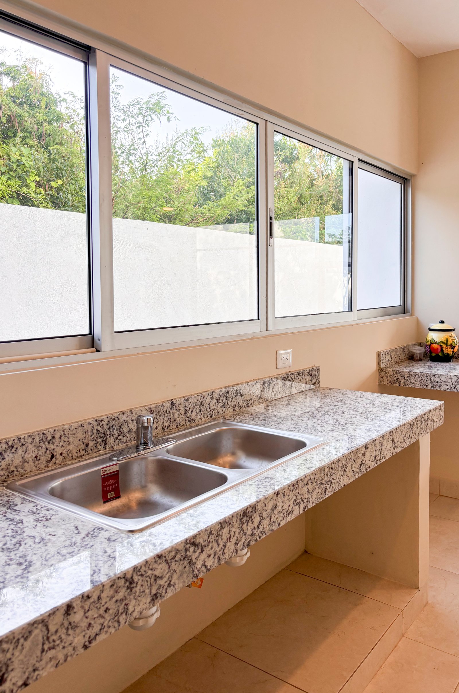 1996-53983-Casa-Piedra-Luz-en-Venta-en-Conkal-Merida-con-Loft_(54).jpg