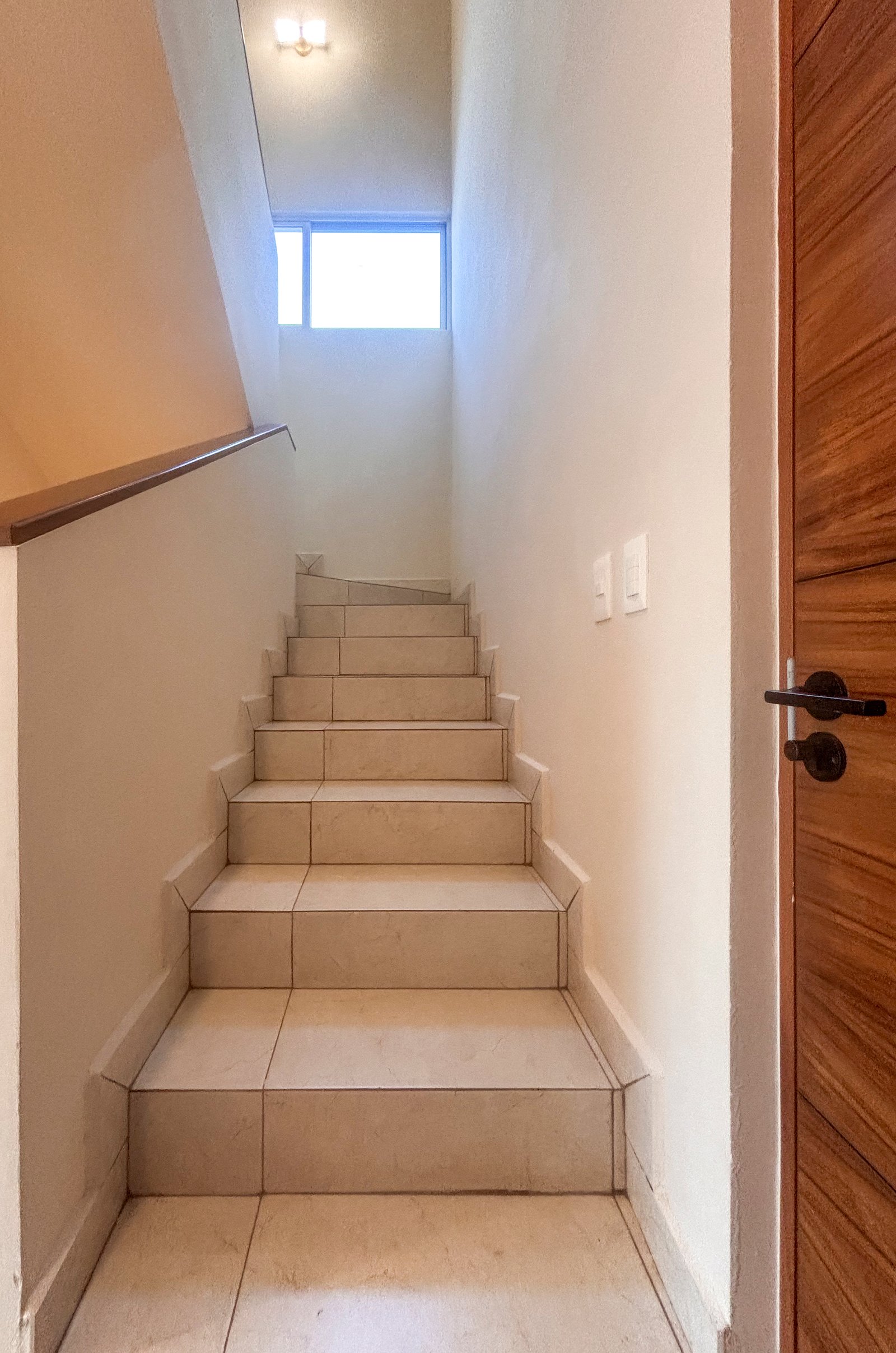 1996-53985-Casa-Piedra-Luz-en-Venta-en-Conkal-Merida-con-Loft_(56).jpg