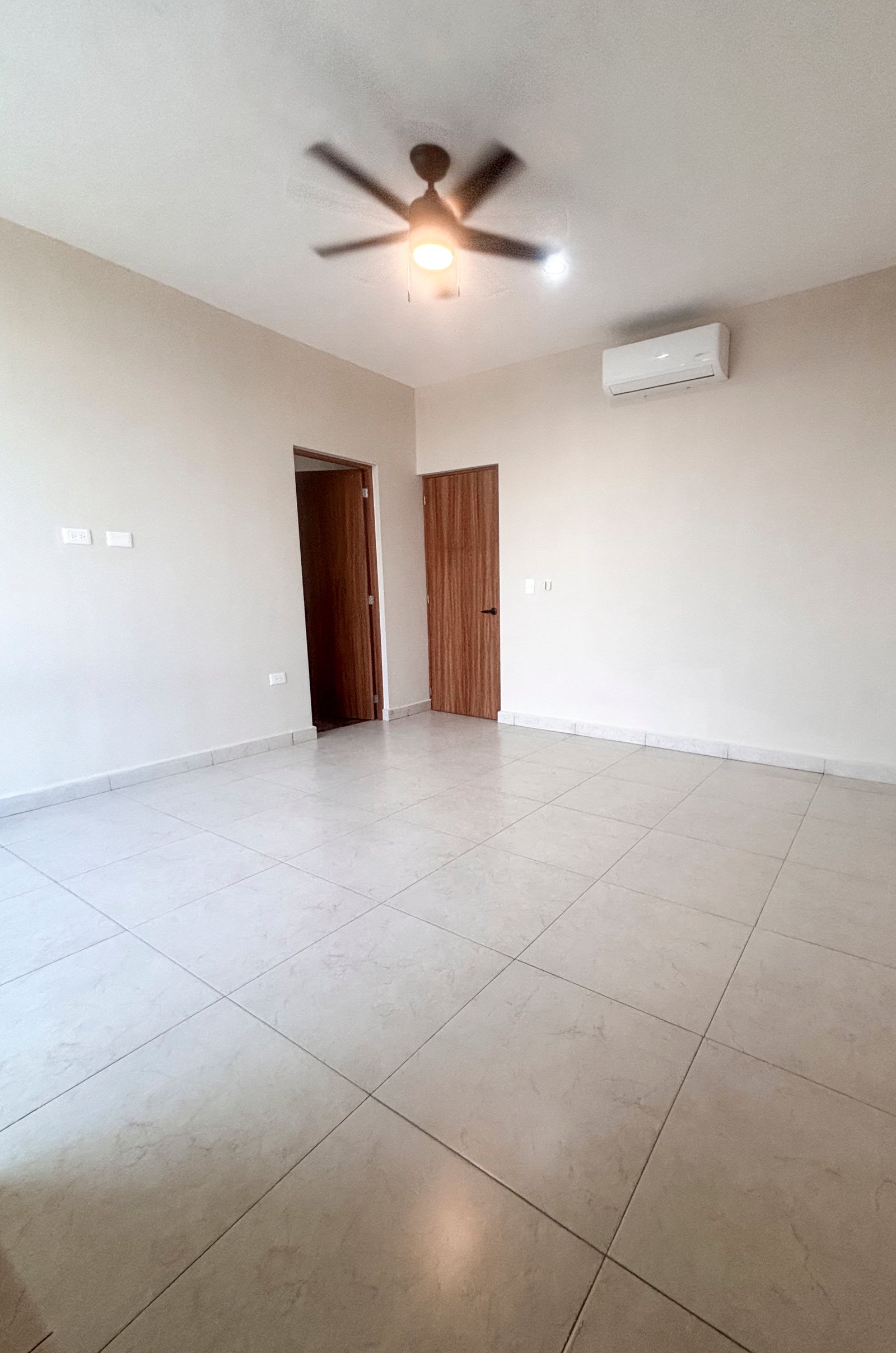 1996-53993-Casa-Piedra-Luz-en-Venta-en-Conkal-Merida-con-Loft_(65).jpg