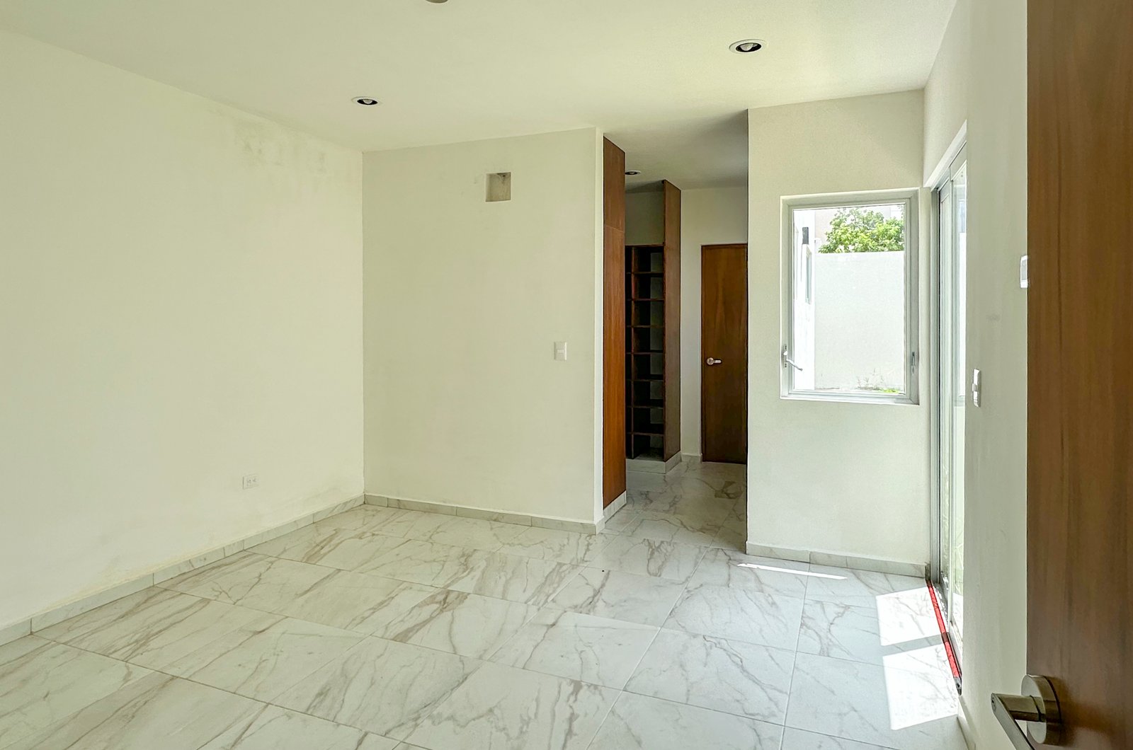 1997-54037-Casa-en-renta-en-privada-nadira-con-recamara-en-planta-baja_(5).jpg