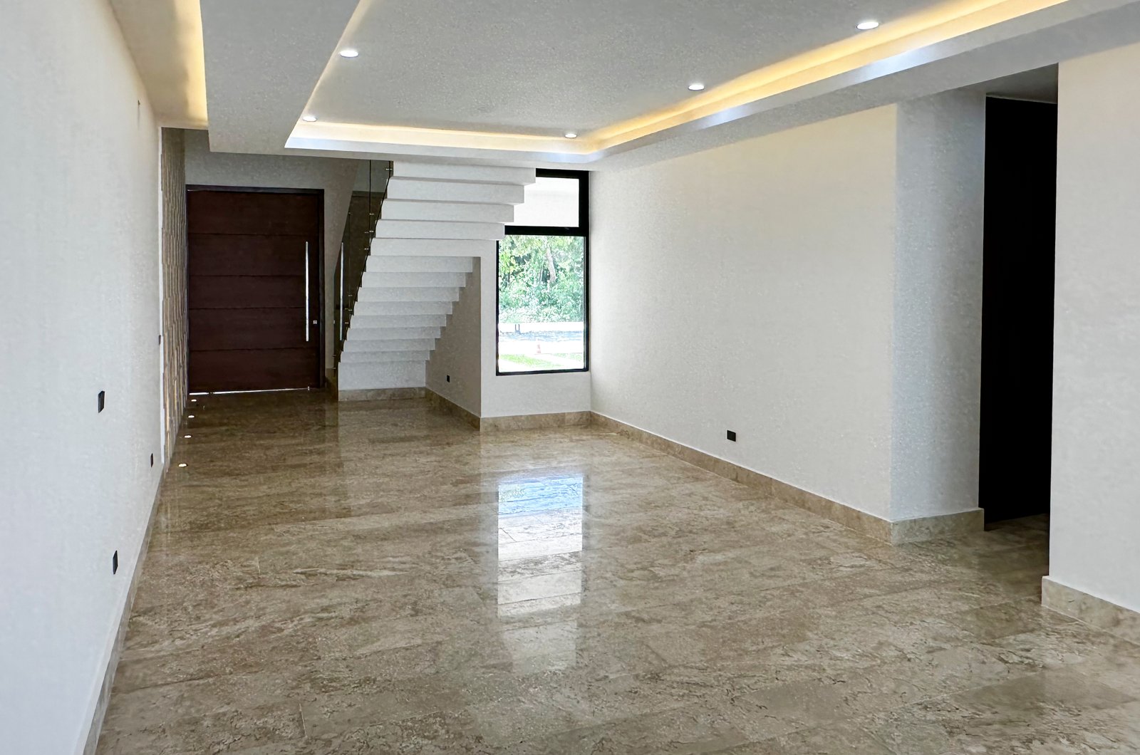 2013-54444-Casa-en-venta-en-privada-Nuukul-Temozon-Norte-con-electrodomesticos-incluidos_(12).jpg