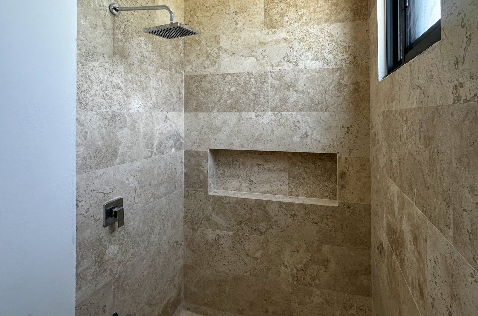 2013-54452-Casa-en-venta-en-privada-Nuukul-Temozon-Norte-con-electrodomesticos-incluidos_(20).jpg