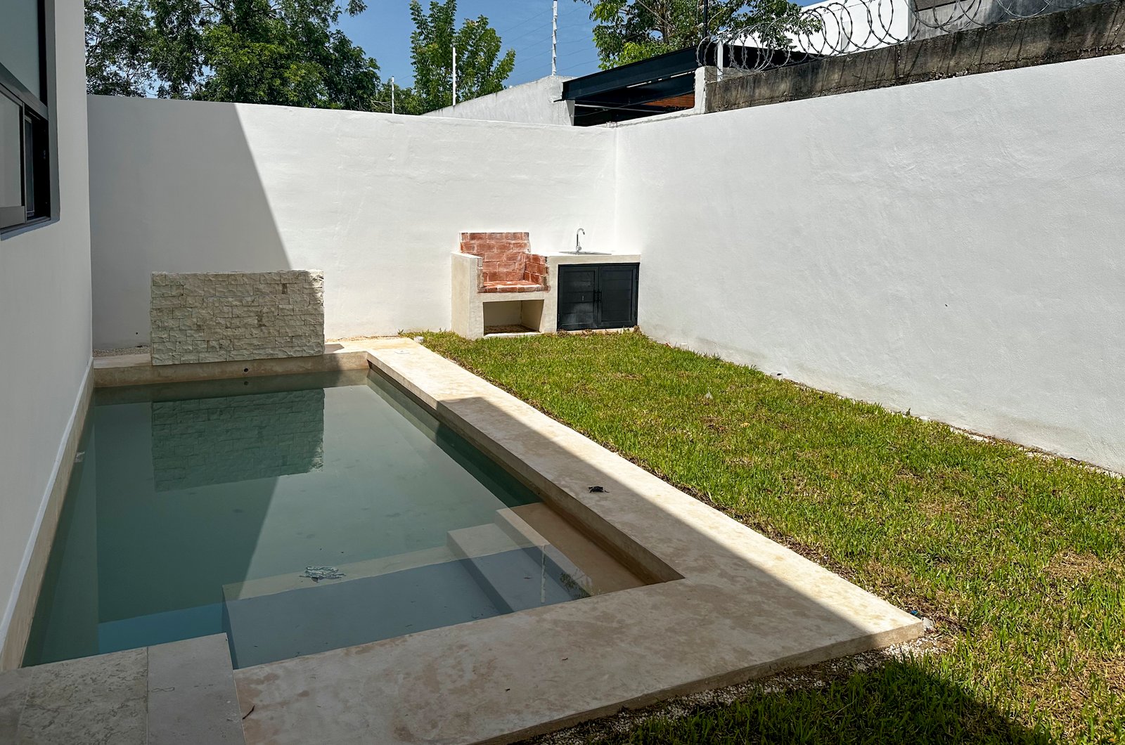 2013-54470-Casa-en-venta-en-privada-Nuukul-Temozon-Norte-con-electrodomesticos-incluidos_(37).jpg