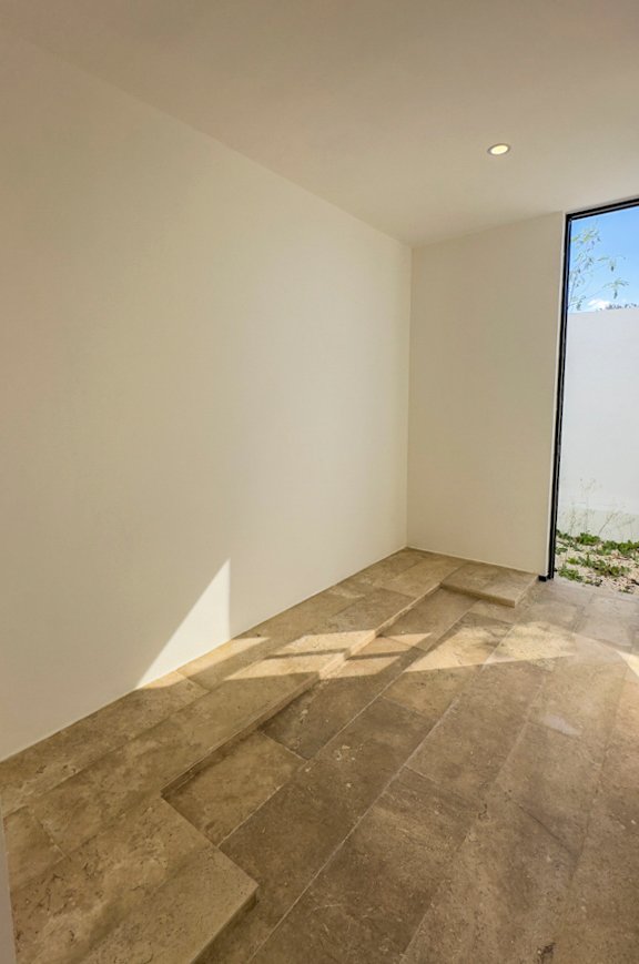 2027-55105-Casa-en-venta-en-Conkal-Merida-de-una-planta-con-3-habitaciones-y-alberca_(20).jpg