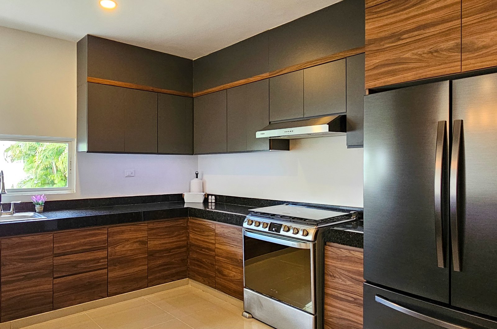 2028-54835-Casa-en-Venta-Dzityá-Mérida-con-super-Cocina-Jardín-y-Alberca_(11).jpg