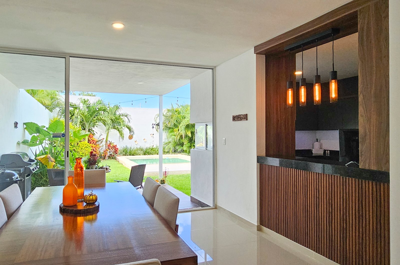 2028-54856-Casa-en-Venta-Dzityá-Mérida-con-super-Cocina-Jardín-y-Alberca_(32).jpg