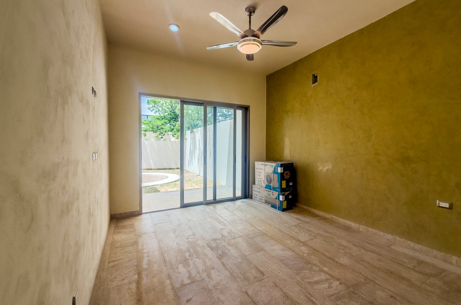 2034-55181-_Casa-en-venta-ubicada-en-Cholul-de-4-habitaciones-alberca-en-privada_(44).jpg