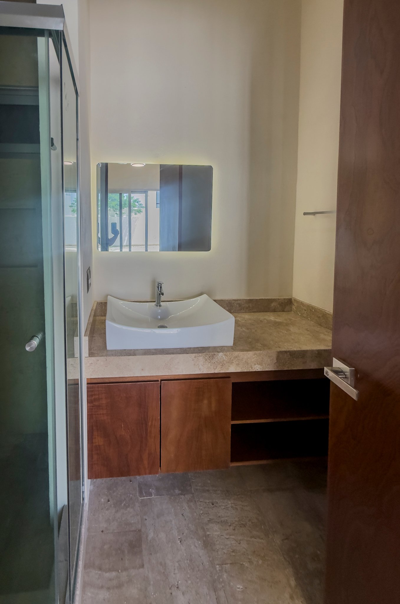 2034-55183-_Casa-en-venta-ubicada-en-Cholul-de-4-habitaciones-alberca-en-privada_(46).jpg
