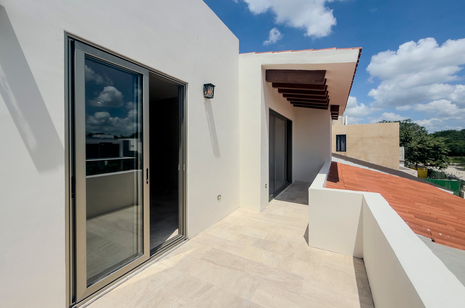 2034-55190-_Casa-en-venta-ubicada-en-Cholul-de-4-habitaciones-alberca-en-privada_(53).jpg