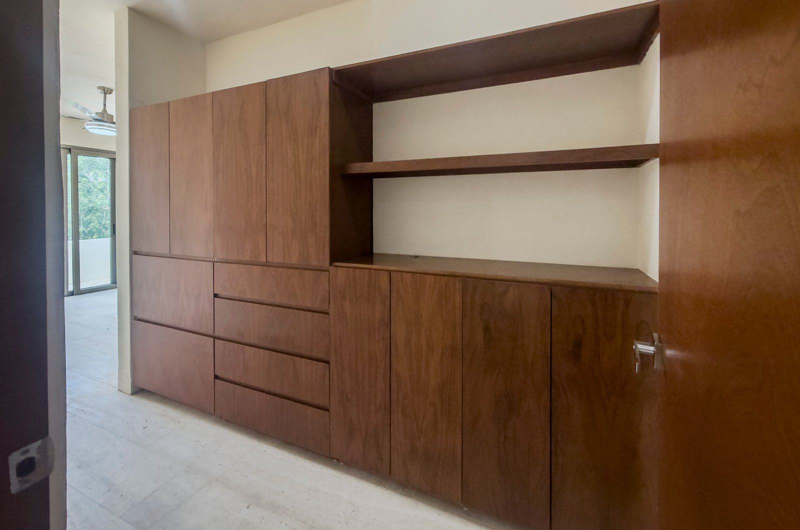 2034-55197-_Casa-en-venta-ubicada-en-Cholul-de-4-habitaciones-alberca-en-privada_(61).jpg