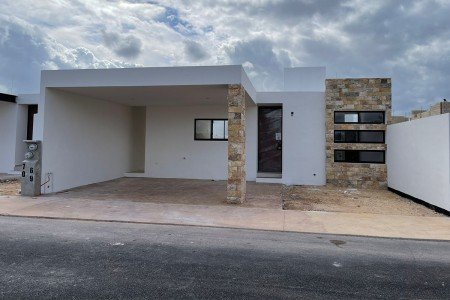 Casas en venta en Merida, con 3 recámaras y piscina, Cholul