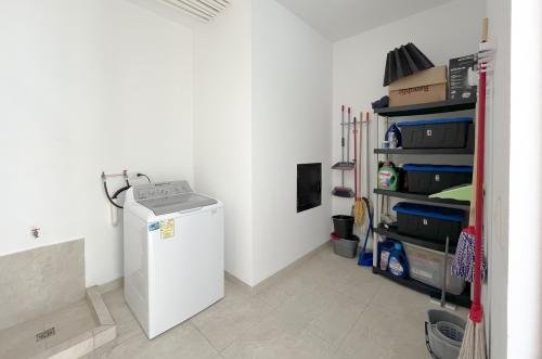 1181-48647-Departamento-de-Una-Recamara-en-Renta-Amueblado-y-Equipado-en-Montecristo-Merida_(26).jpg
