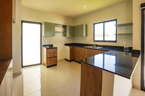 1362-49991-Casa-en-venta-de-3-Habitaciones-en-Real-Montejo-cerca-de-Periferico_(21).jpg