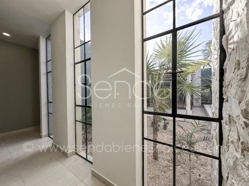 1468-47737--Casa-Tiki-Tiki-en-venta-de-una-planta-en-Cholul-Mérida-3-habitaciones-y-alberca_(97).jpg