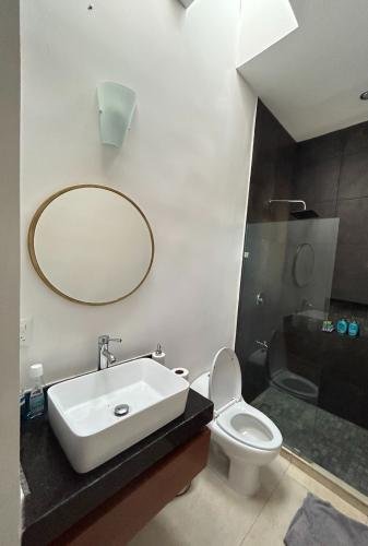1472-47802-Casa-tipo-townhouse-en-venta-de-2-habitaciones-y-alberca-en-Real-Montejo-Mérida-SMA30.jpg