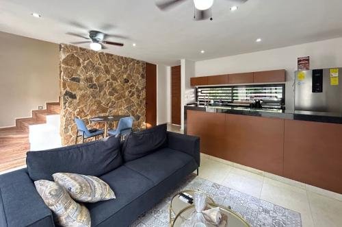 1472-47813-Casa-tipo-townhouse-en-venta-de-2-habitaciones-y-alberca-en-Real-Montejo-Mérida-SMA9.jpg