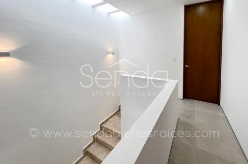 1701-47107-1524-43952-Casa-tipo-Townhouse-en-renta-en-privada-Soho-en-Temozon-Merida-con-3-recamaras-MAH_(19).jpg