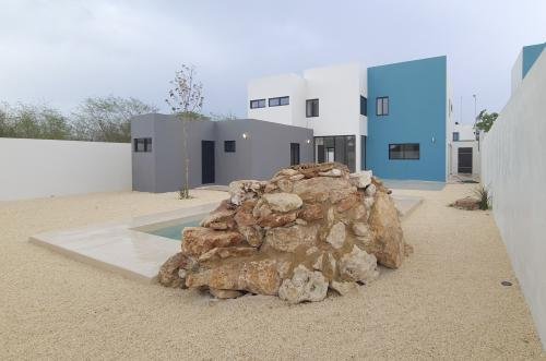 1720-48040-Casas-en-venta-en-el-Conkal-Merida-2-plantas-y-recamara-en-planta-baja_(23).jpg