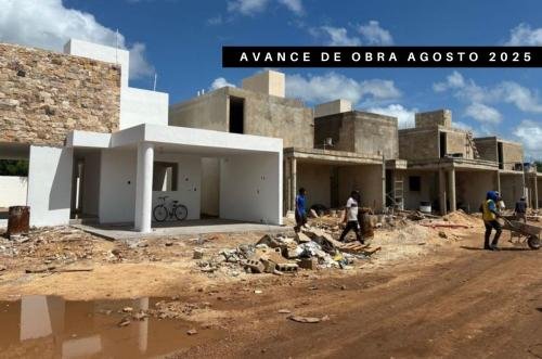 1736-50494-Casas-en-venta-en-la-privada-Gran-Bosco-Conkal-Merida-una-planta-con-alberca_(6).jpg