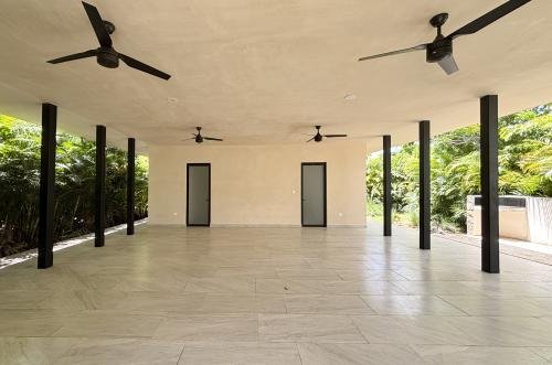 1750-48916-Casa-en-venta-en-Verna-Conkal-en-Merida-de-2-plantas-3-recamaras-equipada_(43).jpg