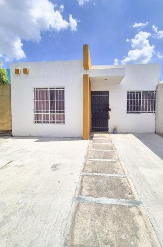 1836-50498-Casa-en-Venta-en-Caucel-Merida,-Yucatan-de-una-planta_(2).jpg