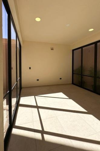 1840-51165-Casa-en-venta-en-Temozon-Norte-Bolera-Homes-3-recamaras-a-pie-de-calle_(10).jpg