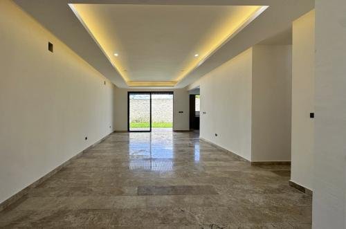 1855-50906-Casa-en-venta-en-Merida-Unica-Living-de-2-plantas-con-recamara-en-planta-baja_(5).jpg