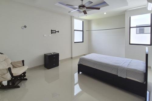 1858-50970-Casa-en-Renta-en-Privada-ubicada-en-Cholul-Merida-Amueblada-y-Equipada_(35).jpg