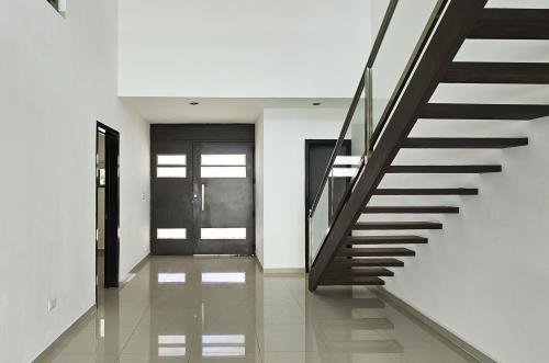 1865-51092-Casa-en-Renta-en-Residencial-Torremolinos-en-Merida-con-3-habitaciones-y-alberca_(16).jpg