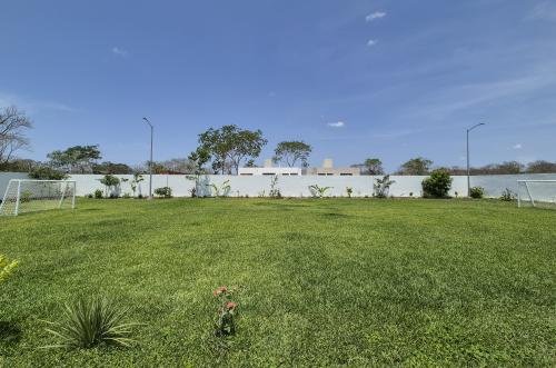 1942-53022-Lotes-Residenciales-en-Venta-en-Privada-Ciudad-Central-con-amenidades_(24).jpg