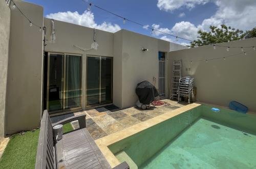 1963-53432-Casa-en-venta-en-las-Americas-primera-etapa-de-una-planta-con-alberca_(36).jpg