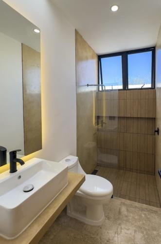 2027-55096-Casa-en-venta-en-Conkal-Merida-de-una-planta-con-3-habitaciones-y-alberca_(11).jpg